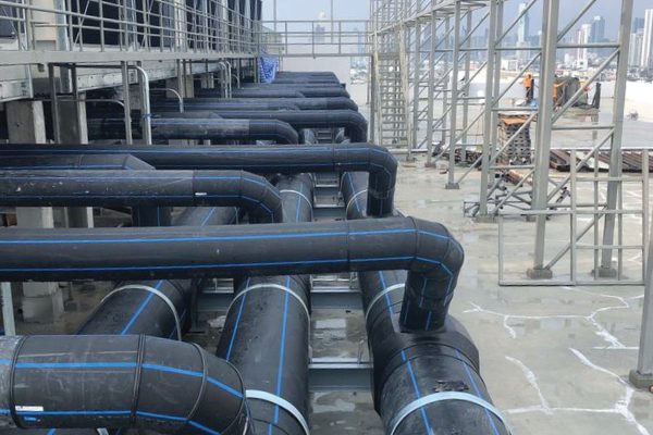 Cooling system HDPE pipe diameter 630mm. PN10 placed in the building